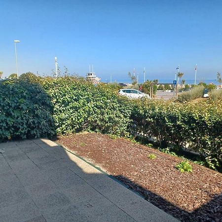 Appartement Rez-De-Jardin, Front De Mer, 4 Pers, Calme, Wifi Gratuit - Fr-1-465-46 Merville-Franceville-Plage Exterior photo