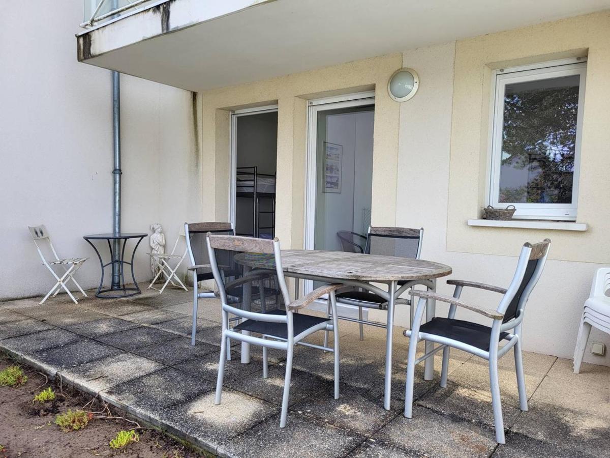 Appartement Rez-De-Jardin, Front De Mer, 4 Pers, Calme, Wifi Gratuit - Fr-1-465-46 Merville-Franceville-Plage Exterior photo